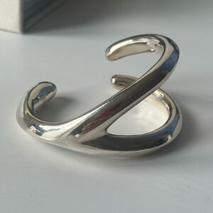 Tory Burch Silver Bangle